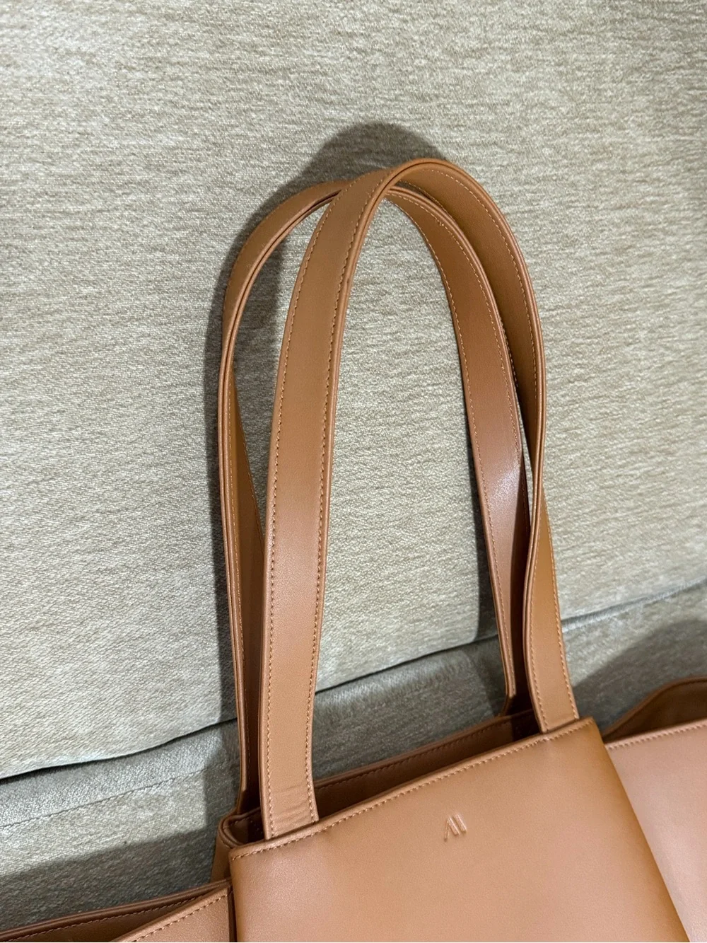 KAAI Pyramid Tote Bag - Cognac